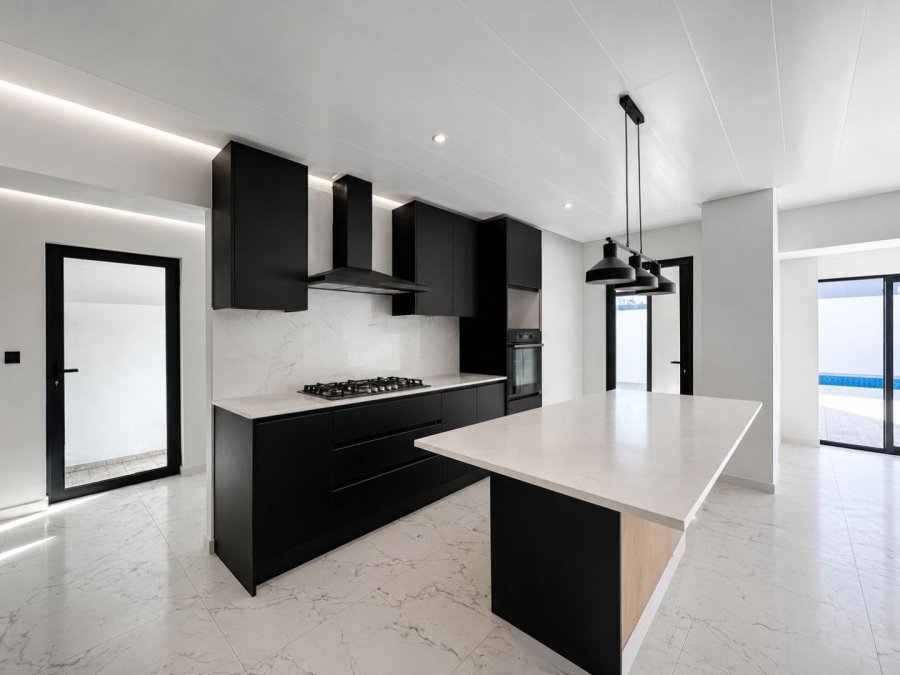 4 Bedroom Property for Sale in Sandown Western Cape